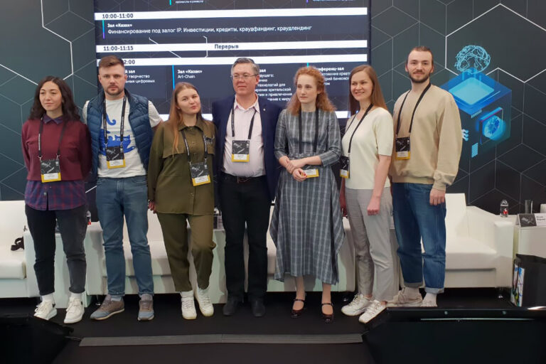 Как в Сколково феномен котиков изучали